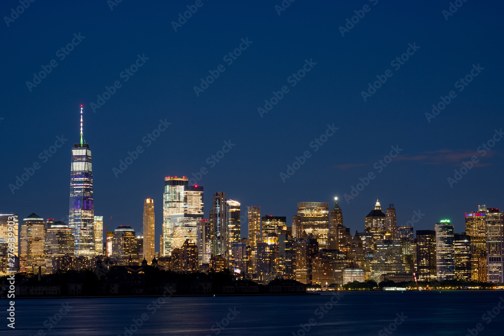 Obraz premium Night cityscape Manhattan New York City