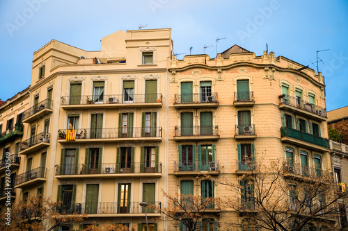 Barcelona, Spain - April, 2019: Old streets of Barcelona, Catalonia. It is centre of old city of Barcelona. Center of touristic life © F8  \ Suport Ukraine