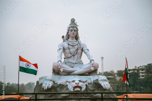 Photography Beautiful Shiva statue in Parmarth Niketan Ashram in Rishikesh, India