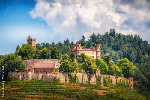 Aussicht auf Schloss Ortenberg in Baden im Kinzigtal photo