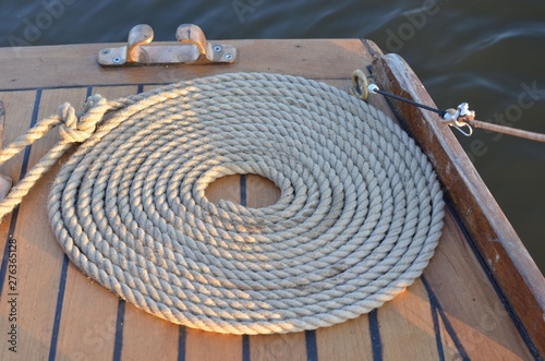 Marine rope (cordage marin)