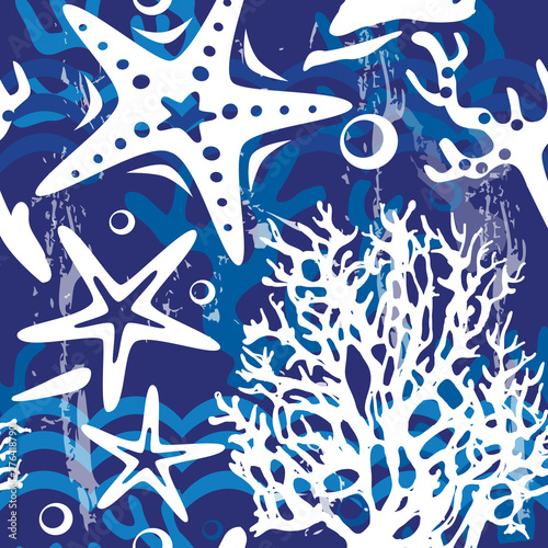 Seampless patterns with marine creatures