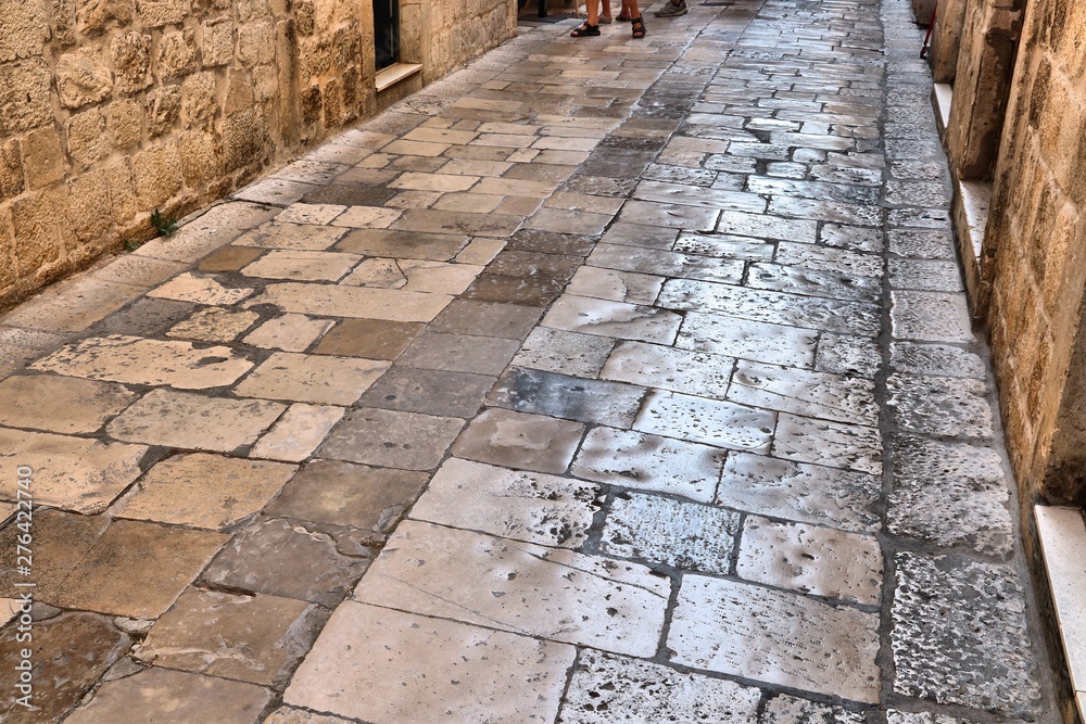 Dubrovnik polished stones