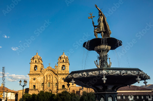 View of the fountain and the Church of the Company of Jesus. Plaza de Armas, Cusco, Peru