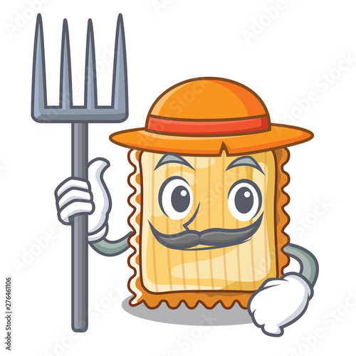 Farmer lasagne is put on character pan