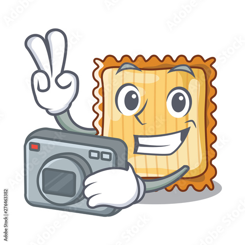 Photographer lasagne is cooked in mascot oven