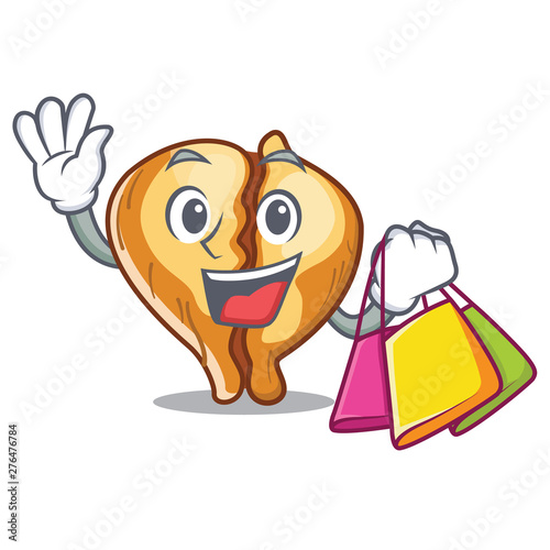 Shopping tortellini is cooked in cartoon pan