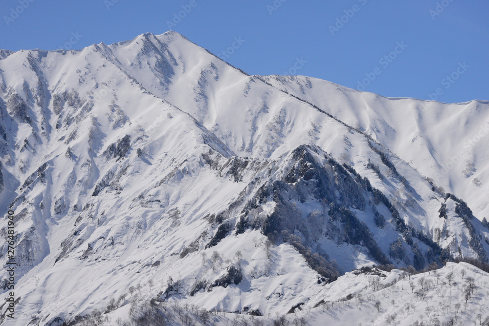 冬の荒沢岳（日本二百名山）