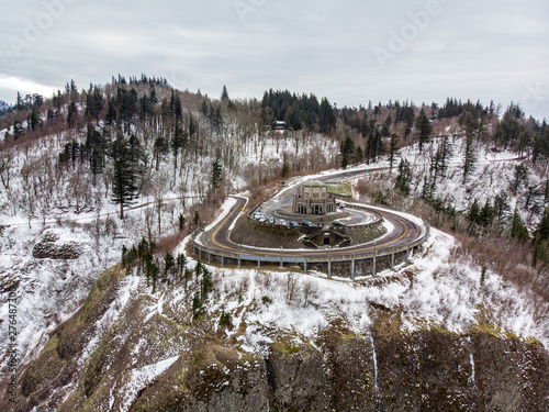 Obraz na plátně Aerial view of Vista House at Crown Point in Columbia River Gorge after a snowfa