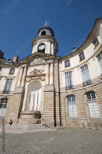 mairie et horloge de Rennes