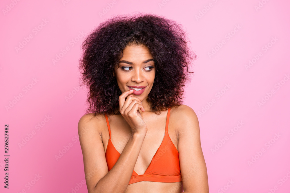 Close up photo attractive beautiful she her dark skin bright lady stylish funny look side empty space temptation tenderness wish water sea ocean wear swimming orange suit isolated pink background Close up photo attractive beautiful she her dark skin bright lady stylish funny look side empty space temptation tenderness wish water sea ocean wear swimming orange suit isolated pink background