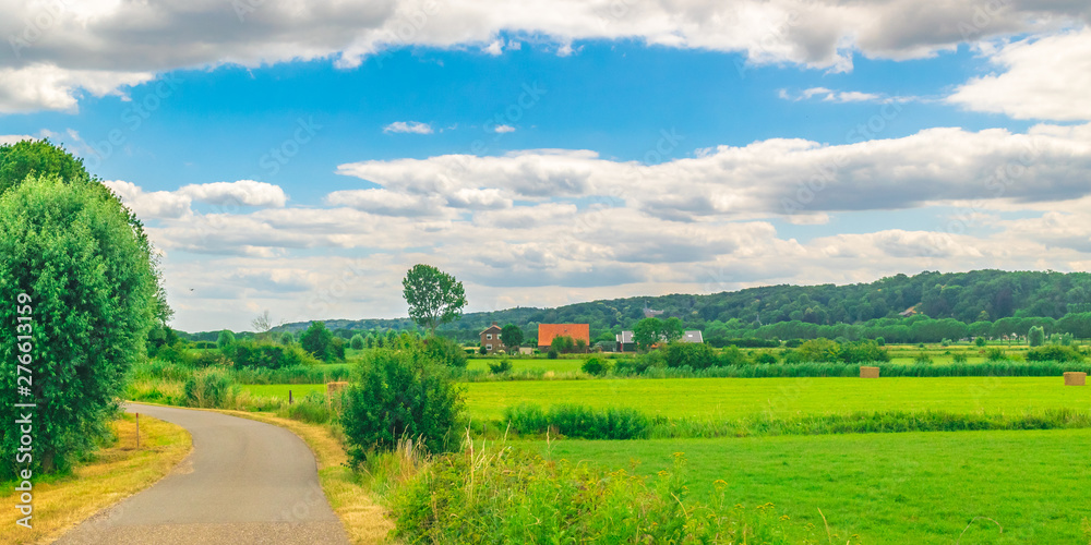 Panoramic view of Dutch Country Road