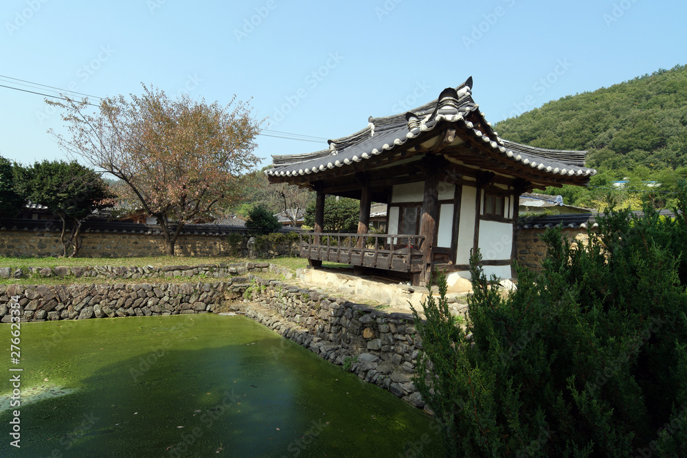 Mugiyeondang old house of South Korea