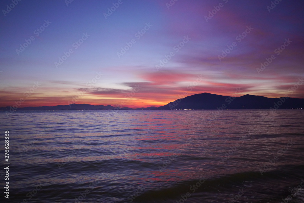 Naklejka premium Sub tropical sunrise