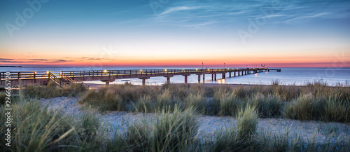 Fototapeta Naklejka Na Ścianę i Meble -  seebrücke ostsee