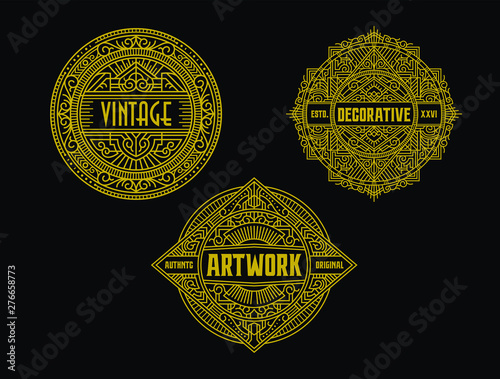 Vintage Circular Badge Minimalism Line Art Ornament Frame Decorative Graphic Element