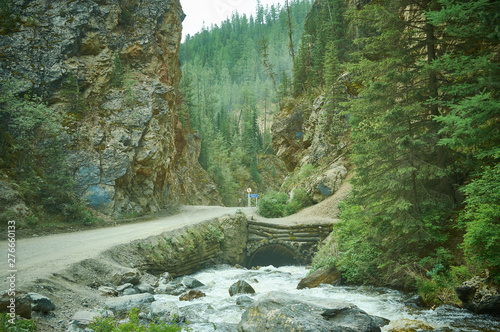 gorge Red gate photo