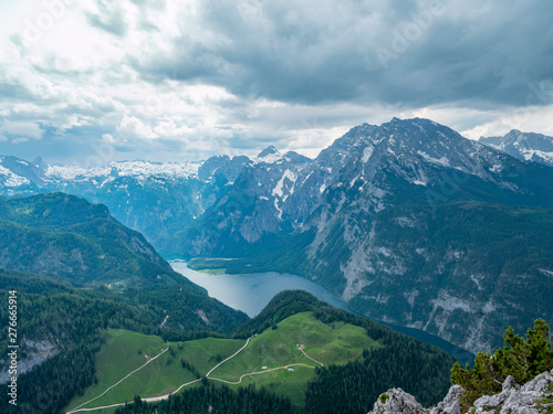 Blick über dem Königssee in den Berchtesgadener Alpen
