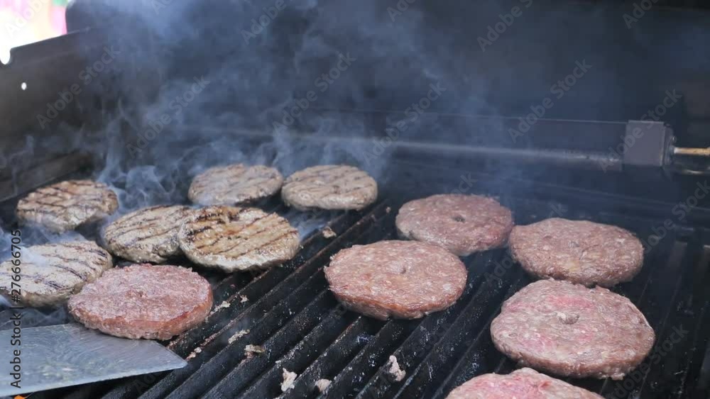 Cooking hamburgers flame grilled hosper meat pork beef mutton veal and