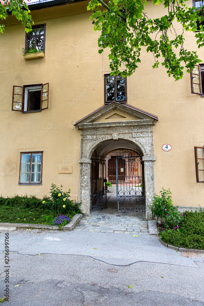 Naklejka premium Maria Von Trapp Convent