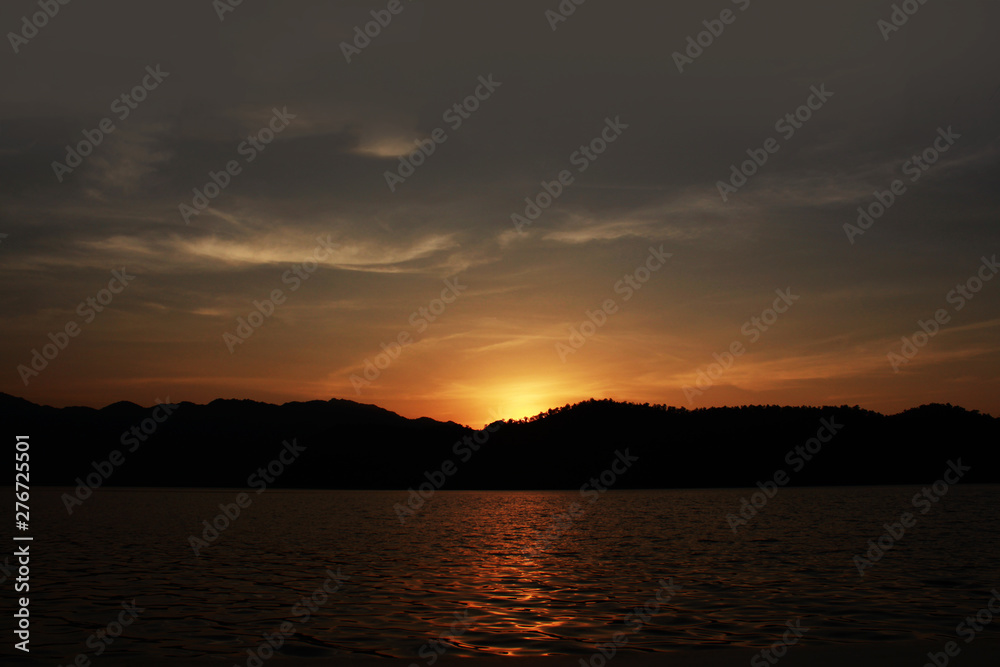 The Houseboat | Lake Heaven Resort & Park The Houseboat | Lake Heaven Resort & Park