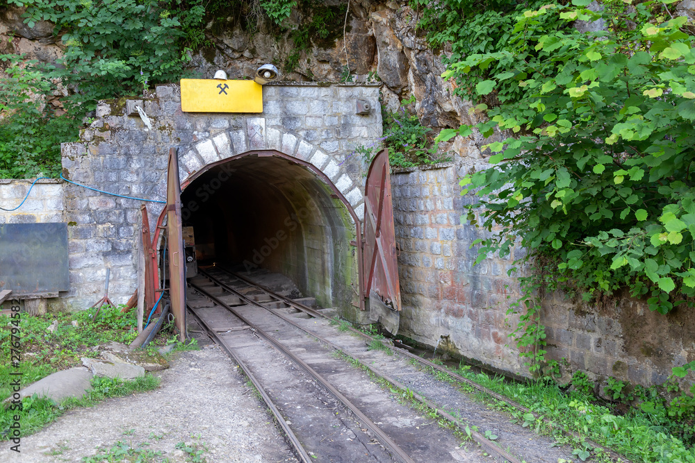 Entry gate to coal mine