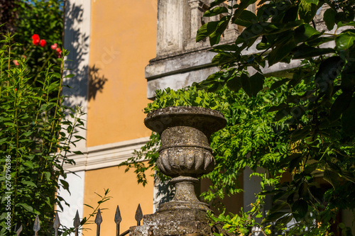 porta vaso antico