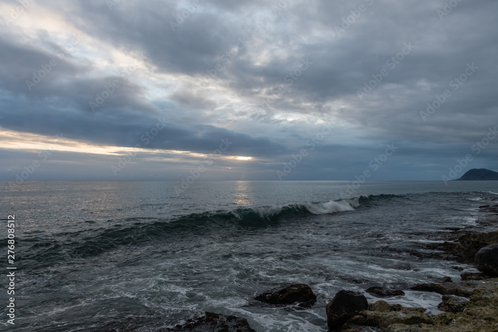 Gorgeous sunset over the pacific ocean on Oahu, Hawaii