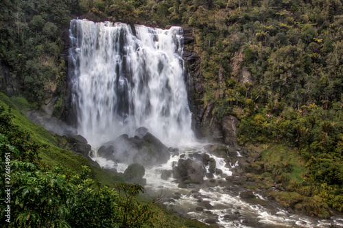 Water cascading down powerful Makoropa waterfall