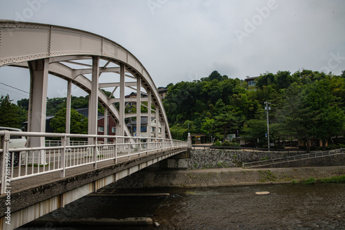 古都の小さな鉄橋