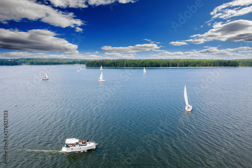 Fototapeta Naklejka Na Ścianę i Meble -  Mazury-yachts to Lake Kisajno in Giżycko