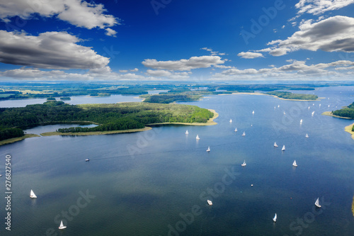 Fototapeta Naklejka Na Ścianę i Meble -  Mazury-yachts to Lake Kisajno in Giżycko