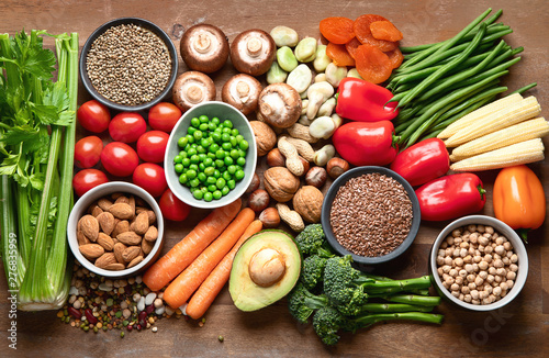 Fototapeta Naklejka Na Ścianę i Meble -  Health food for vegan cooking. Foods high in antioxidants, carbohydrates and vitamins.
