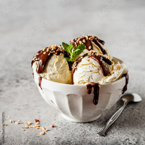Vanilla Ice Cream with Chocolate Topping