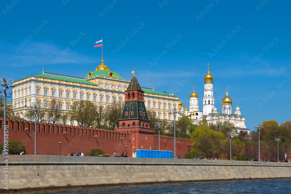 Φωτογραφία Moscow, Russia - May 6, 2019: View of the Moscow Kremlin and the Kremlin Embankm