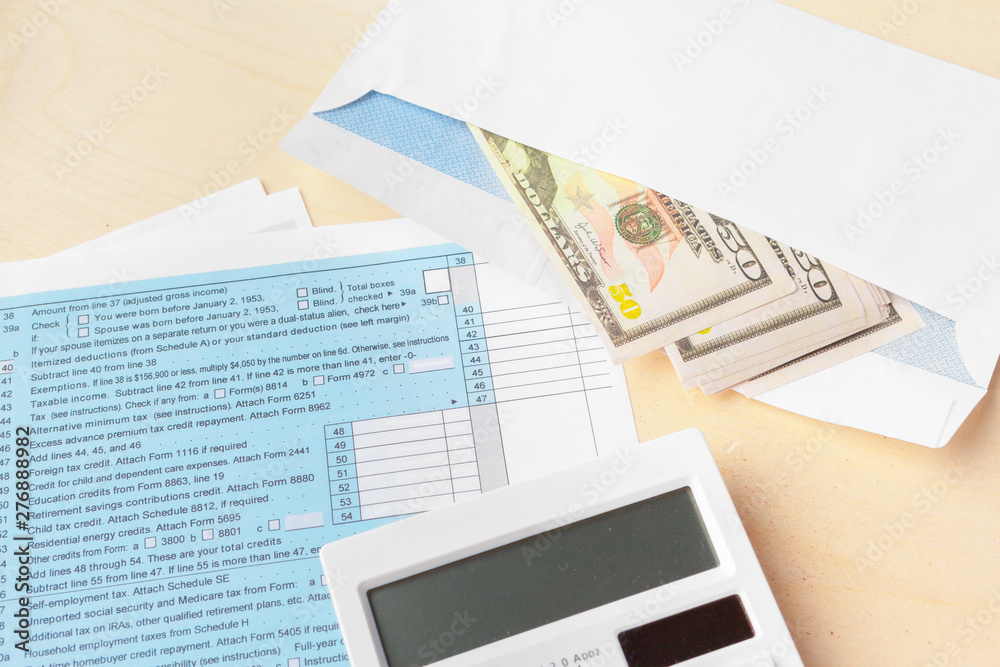 Obraz premium Showing business and financial report. Accounting, money close up