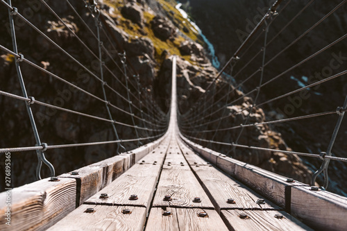 Triftbrücke in den Schweizer Alpen bei Gadmen