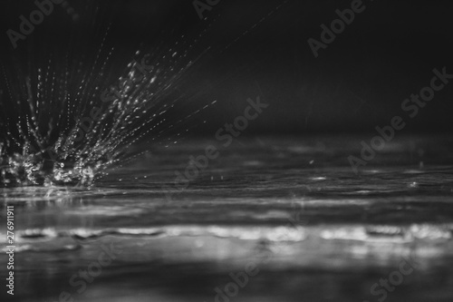 Wallpaper Mural Water drop in rain Torontodigital.ca