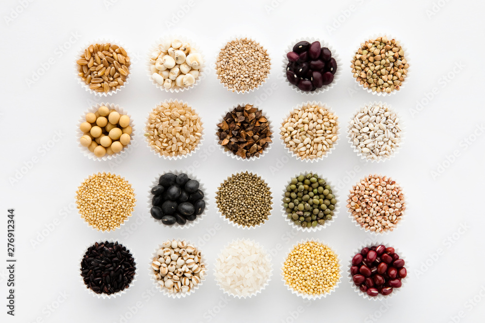 Various rice and grain. Various rice and grain.