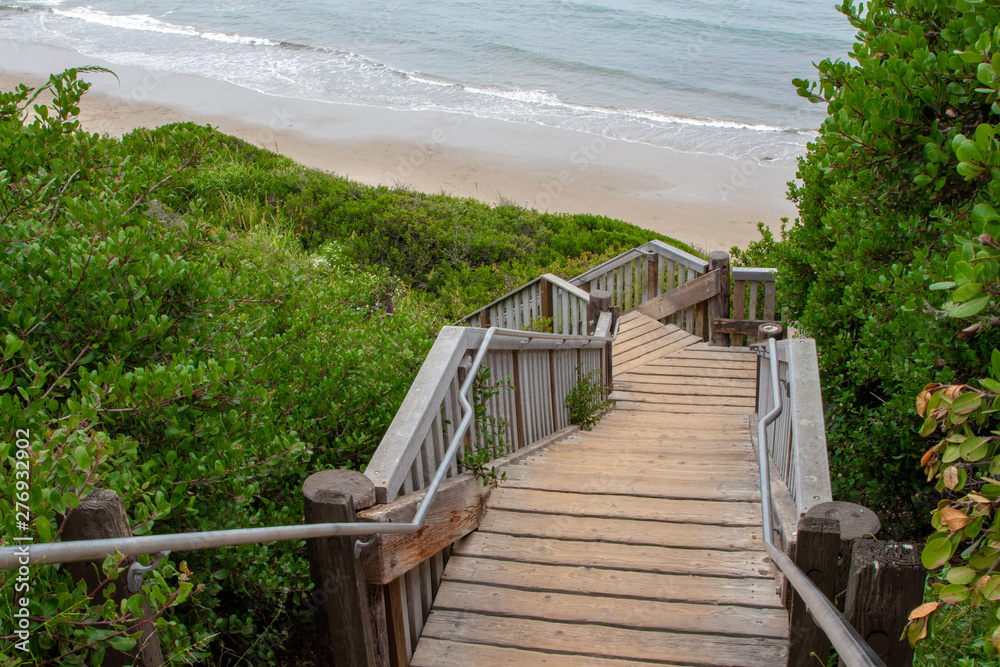 Fototapeta premium Staircase leading the the beachfront 