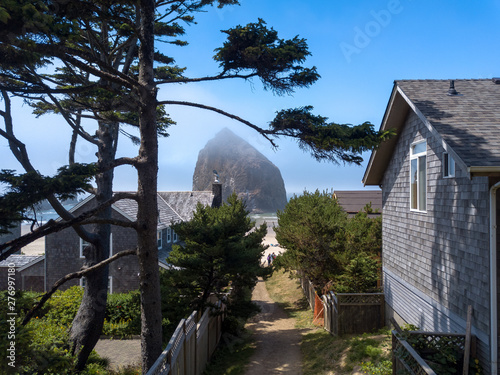 Haystack Rock Cannon Beach Oregon
