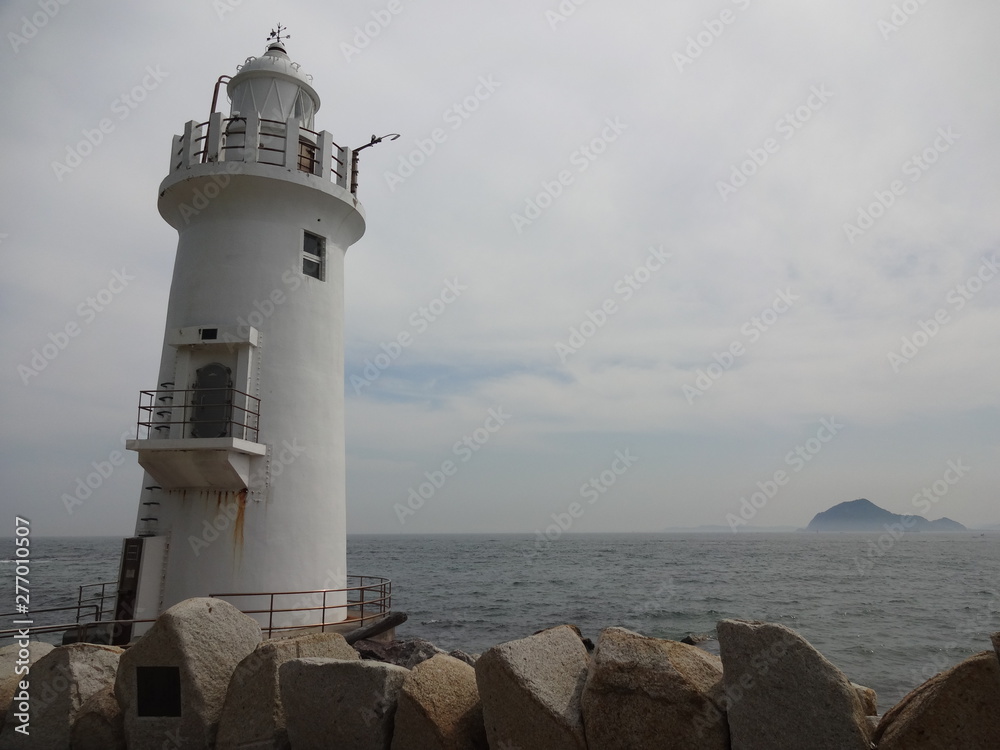 伊良湖岬灯台と三河湾（愛知県田原市）,iragomisaki,tahara,aichi,japan