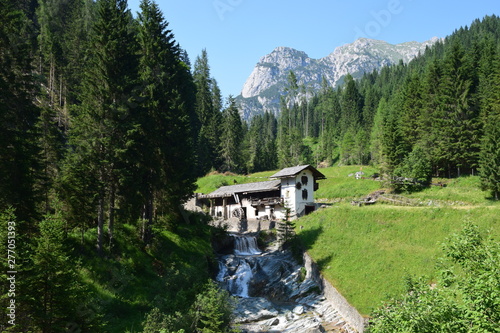 Принти на полотні Dolomiti - Mulino di Cima Sappada sul Piave