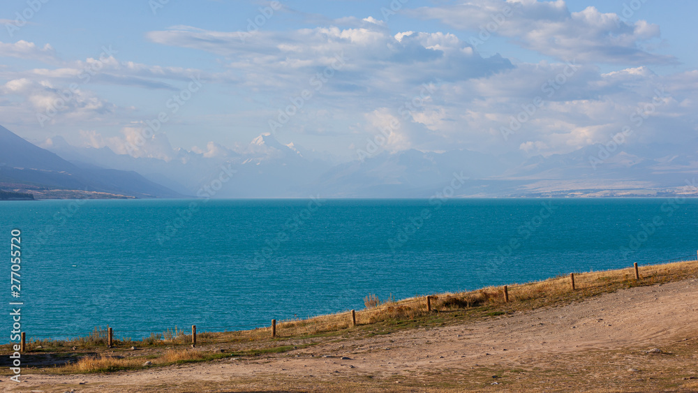 Lake Pukaki, with Mt Cook in the distance, South Island, New Zealand