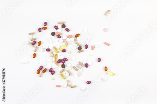 Nutritional supplement color pills