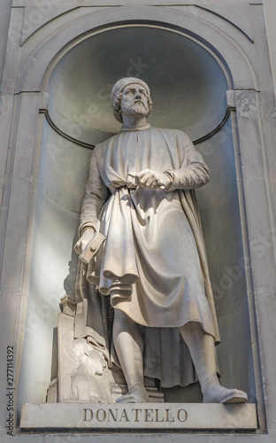 Obraz na plátně Donatello Statue Uffizi Gallery Florence Tuscany Italy