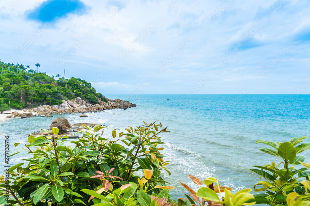Beautiful outdoor tropical beach sea around samui island with coconut palm tree and other