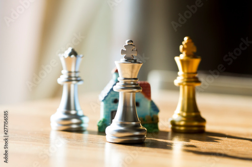 House and chess pieces, king and queen