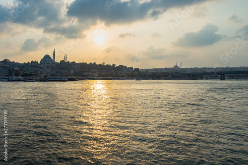 Istanbul skyline at sunset dominated by Suleymaniye Mosque, the second largest mosque in Istanbul, built in 1550. © Francesco Bonino