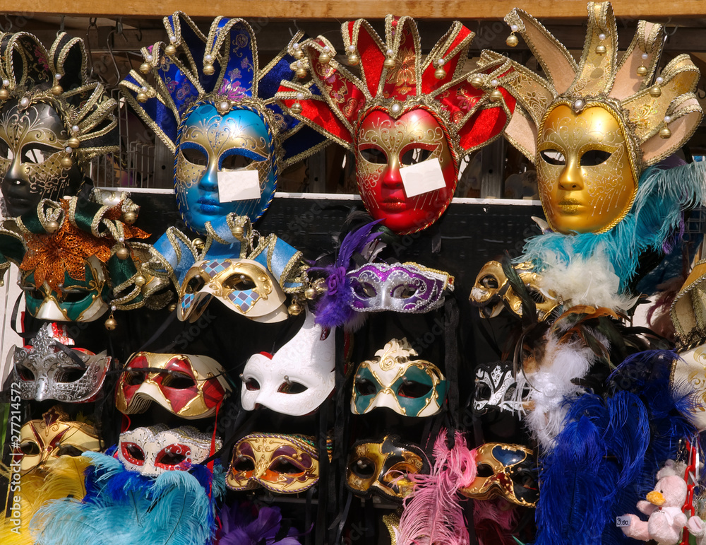 Street sale of Venetian Carnival masks Street sale of Venetian Carnival masks